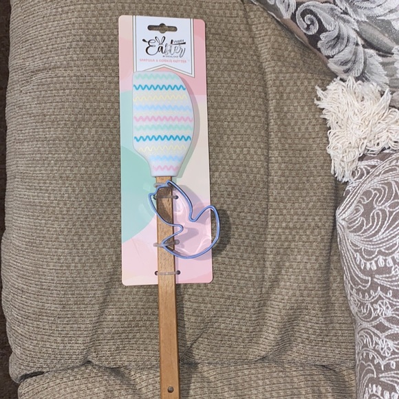 🌷NWT Happy Easter by Social Chef Spatula & Cookie Cutter - Picture 6 of 6